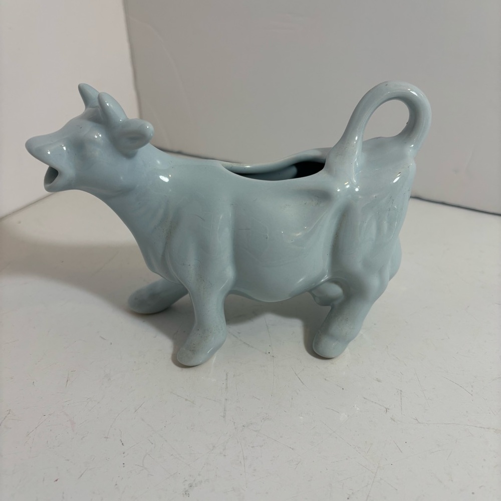 🛍️3/$30 Fishs eddy light blue‎ cow ceramic cream pitcher